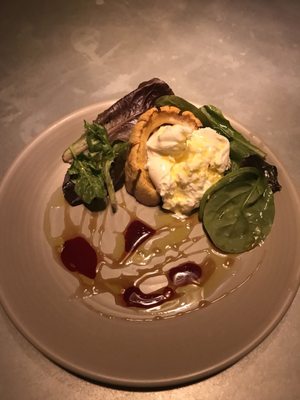 Repeal 33 Bar & Restaurant by null