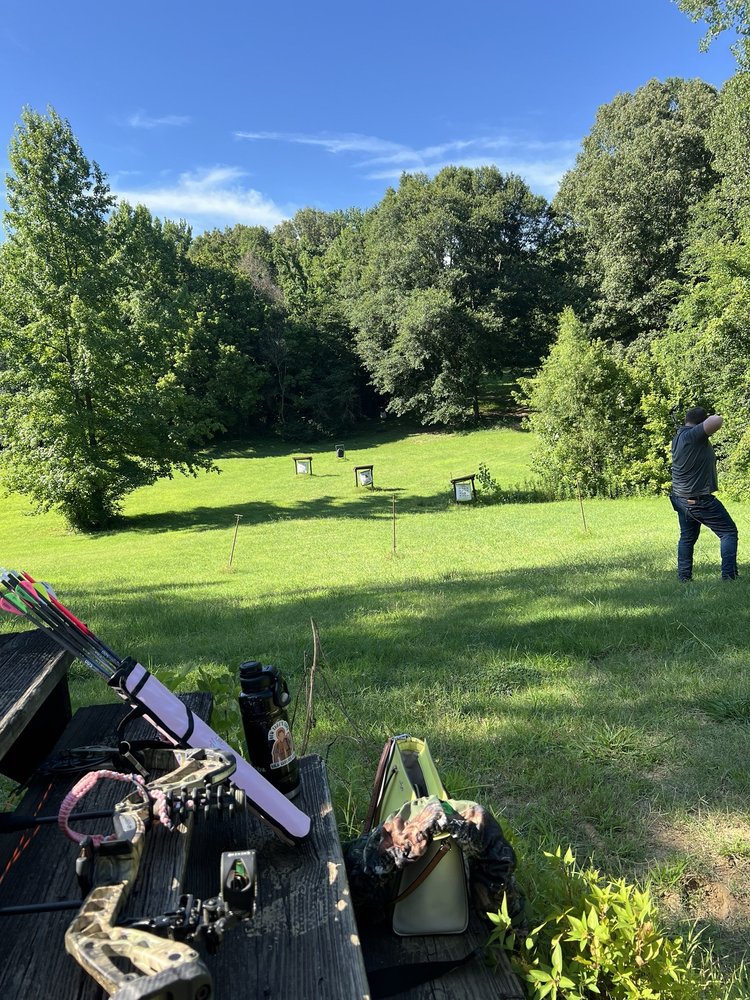 Shelby Forest Archery Logo