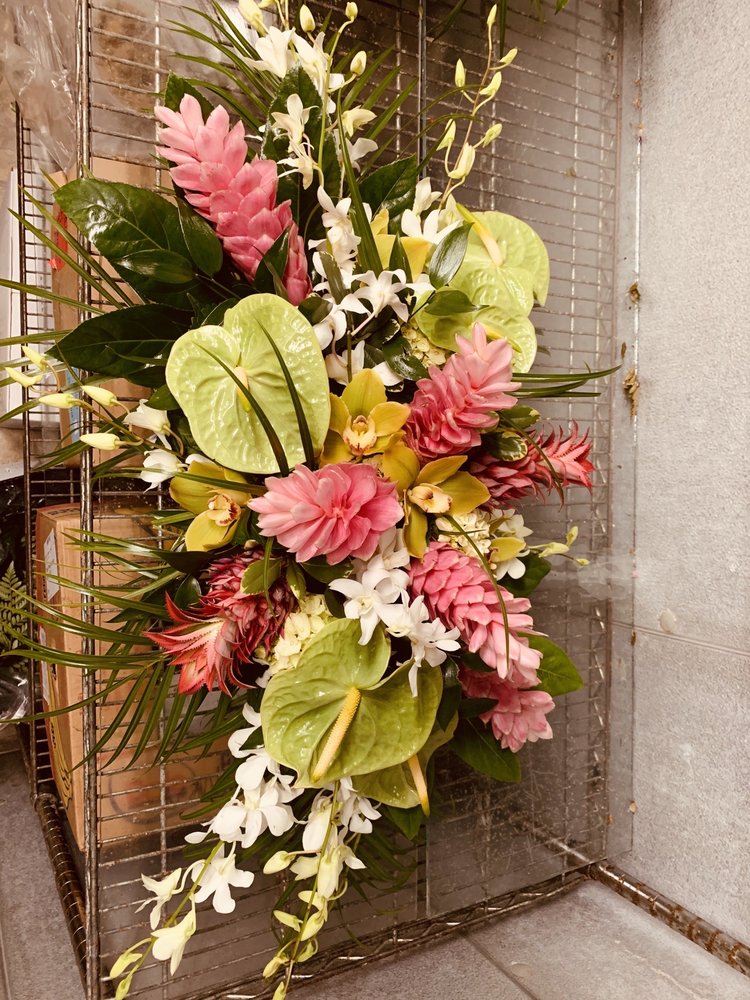 ENCHANTMENT FLORIST Updated July 2024 54 Photos & 31 Reviews 1418