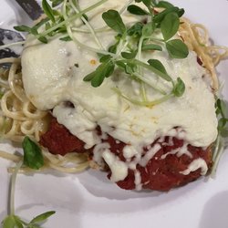 McKeck's Tap & Grill - Chicken Parmesan Alfredo sauce pasta