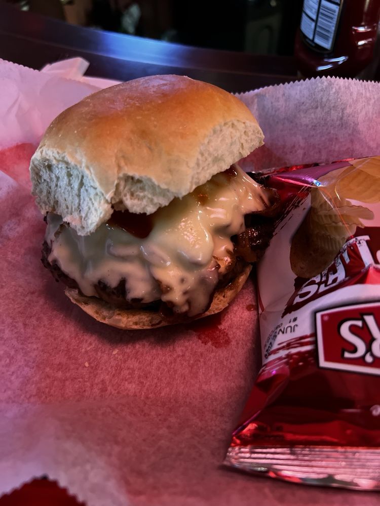 Jeff's Taproom & Grille Image