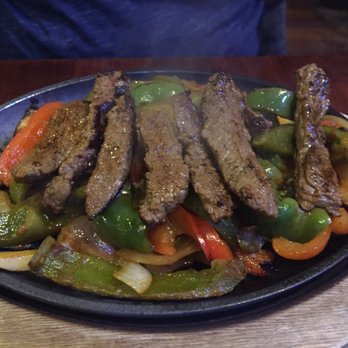 Salsa 17 - Fajitas - Mexican Near Me - Arlington Heights, Illinois
