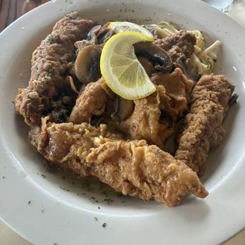 Twin Oaks Restaurant - Italian Near Me - Cranston, Rhode Island Twin Oaks Restaurant - Italian Near Me - Cranston, Rhode Island