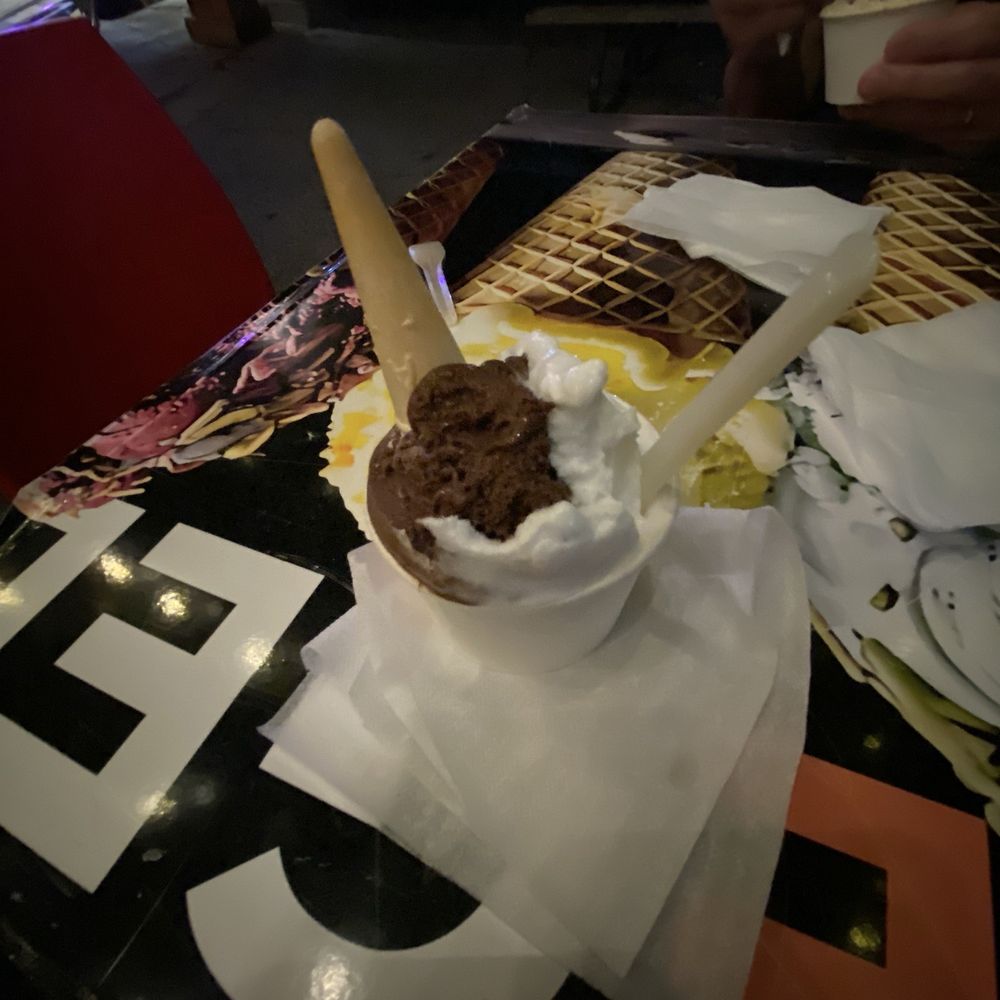 Love Gelato - Double - chocolate and lemon - Ice Cream & Frozen Yogurt Near Me - Markham, Ontario Love Gelato - Double - chocolate and lemon - Ice Cream & Frozen Yogurt Near Me - Markham, Ontario