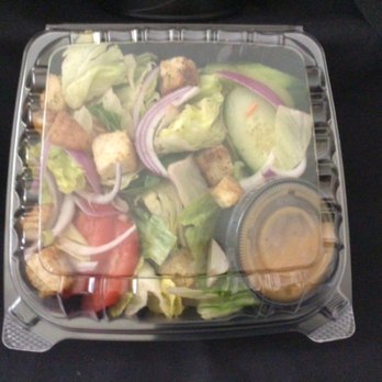 Chicago Pizza - A classic salad - Pizza Near Me - Cape Coral, Florida Chicago Pizza - A classic salad - Pizza Near Me - Cape Coral, Florida