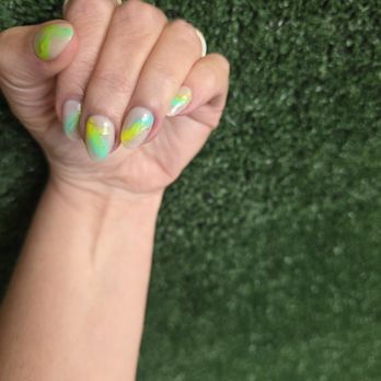 Gloss Nail Bar Geneva Commons - Nail Salons Near Me - Geneva, Illinois Gloss Nail Bar Geneva Commons - Nail Salons Near Me - Geneva, Illinois