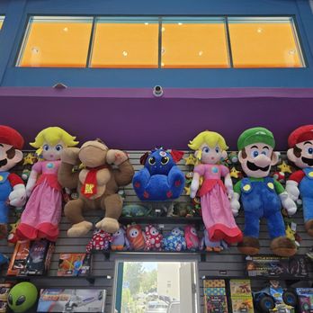 Pickle N Play - Arcades Near Me - Simi Valley, California