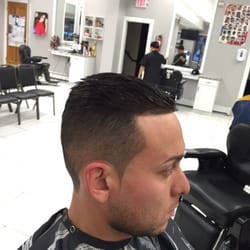 Gil's Barbershop
