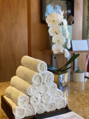 Well & Being Spa by null
