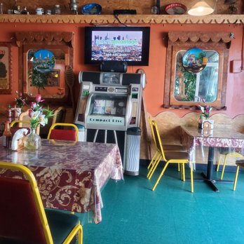 Mamy's Place - tables and chairs in a restaurant - Mexican Near Me - Long Beach, California