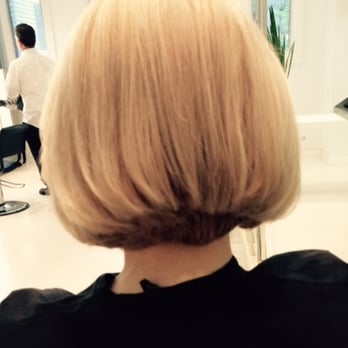 Maxine Salon - Shelly gave me the bob of my dreams. - Hair Salons Near Me - Chicago, Illinois