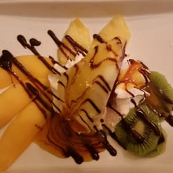 Osteria Amici - Hausgemachte Eiscassata - in diesem Fall eine Scheibe, also eine Drittel-Portion. Auf Nachfrage lassen sich alle Desserts verkleinern