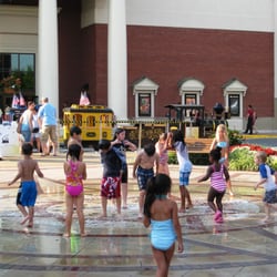 Fairfax Corner Interactive Water Fountain