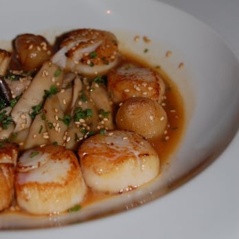 Shiro - Canadian Sea Scallops with Shitake & Shimeji Mushrooms - Asian Fusion Near Me - South Pasadena, California Shiro - Canadian Sea Scallops with Shitake & Shimeji Mushrooms - Asian Fusion Near Me - South Pasadena, California