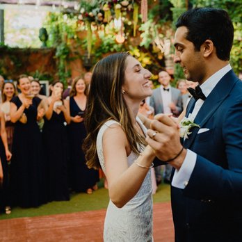 Brooklyn Dance lessons - Best Wedding dance 2019 - Dance Studios Near Me - Brooklyn, New York