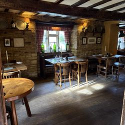 The Green Dragon Inn - Looking into the Mouse Bar