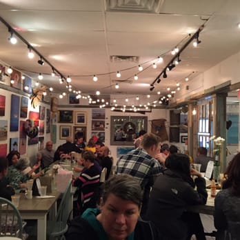 Simple Eats - Very eclectic deco - Breakfast & Brunch Near Me - Virginia Beach, Virginia Simple Eats - Very eclectic deco - Breakfast & Brunch Near Me - Virginia Beach, Virginia