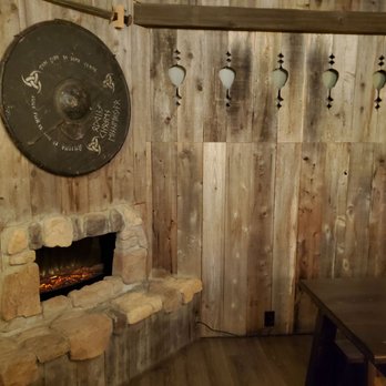 Twisted Horn Mead & Cider - Super cool decor - Cideries Near Me - Vista, California