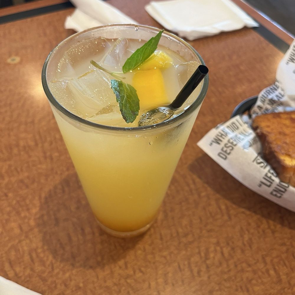 Sizzler - Mango lemonade with mint - Seafood Near Me - Los Angeles, California Sizzler - Mango lemonade with mint - Seafood Near Me - Los Angeles, California