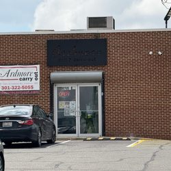 Ardmore Carry Out - Grabbing lunch