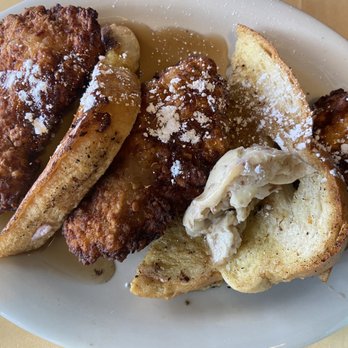 The Junction Kitchen - Chicken and French Toasts - Breakfast & Brunch Near Me - North Charleston, South Carolina The Junction Kitchen - Chicken and French Toasts - Breakfast & Brunch Near Me - North Charleston, South Carolina