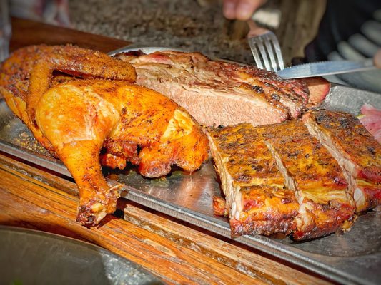 Slow Groovin BBQ by null