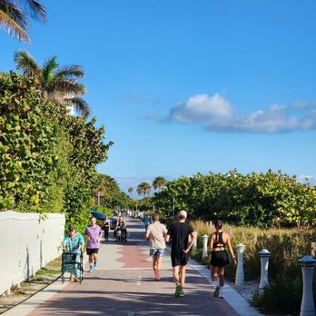 Miami Beach Boardwalk - Beaches Near Me