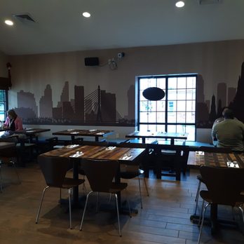 District Thai - Thai Near Me - York, Pennsylvania