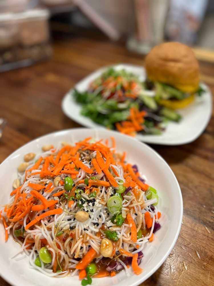 MegaMindful Living Logo