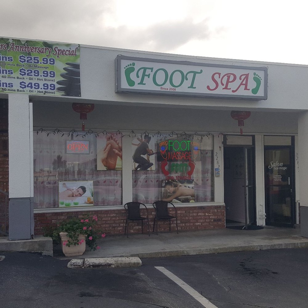 Today getting a foot massage. Harry Irvine