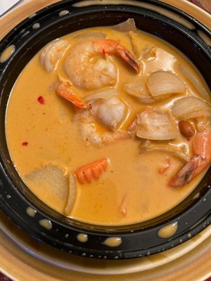 Thaijindesu Thai and Sushi Bar by null
