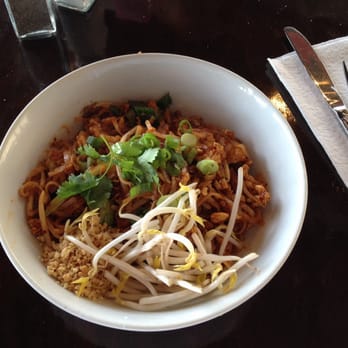 Ginger Thai - Chicken Pad Thai - Thai Near Me - Katy, Texas Ginger Thai - Chicken Pad Thai - Thai Near Me - Katy, Texas