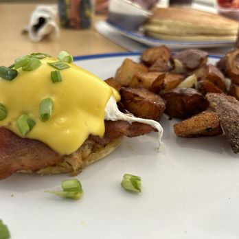 Beach Diner - Eggs on the Bayou - Diners Near Me - Ponte Vedra Beach, Florida