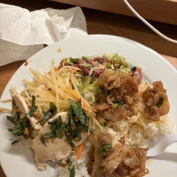 Viet's Pho - Pork in a clay pot, papaya salad with chicken and grilled pork with soggy cabbage. - Vietnamese Near Me - Albuquerque, New Mexico