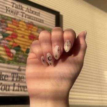 Levue Nails & Spa - Nail Salons Near Me - Bellevue, Washington Levue Nails & Spa - Nail Salons Near Me - Bellevue, Washington
