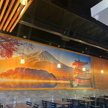 Ramen 101 - Inside - Hawaiian Near Me - Antioch, California Ramen 101 - Inside - Hawaiian Near Me - Antioch, California