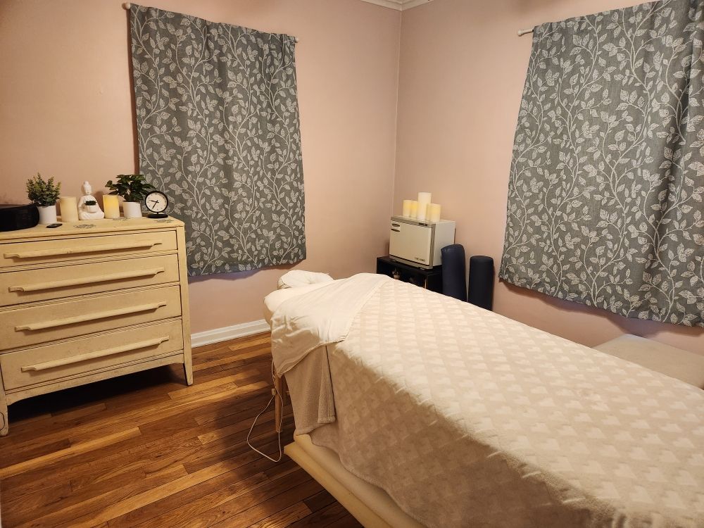 MASSAGE BY MIA Updated August 2024 18 Photos & 16 Reviews 5815