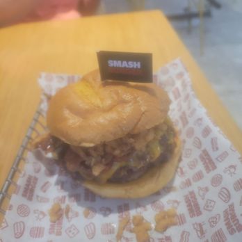 Smashburger - Burgers Near Me - New York, New York Smashburger - Burgers Near Me - New York, New York