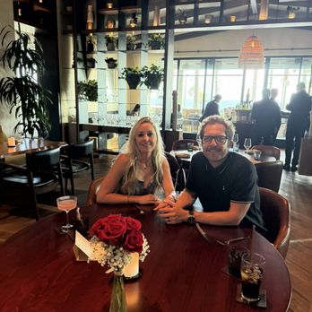 Valle - Rose's on the table - Wine Bars Near Me - Oceanside, California