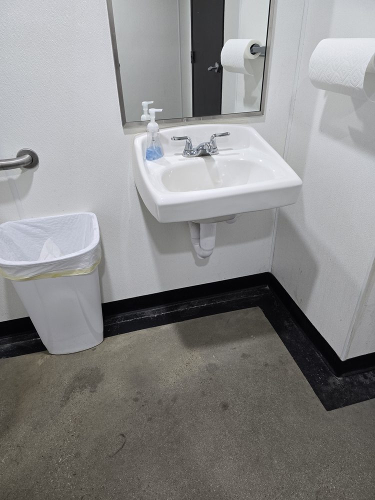 Slide of Banda Plumbing