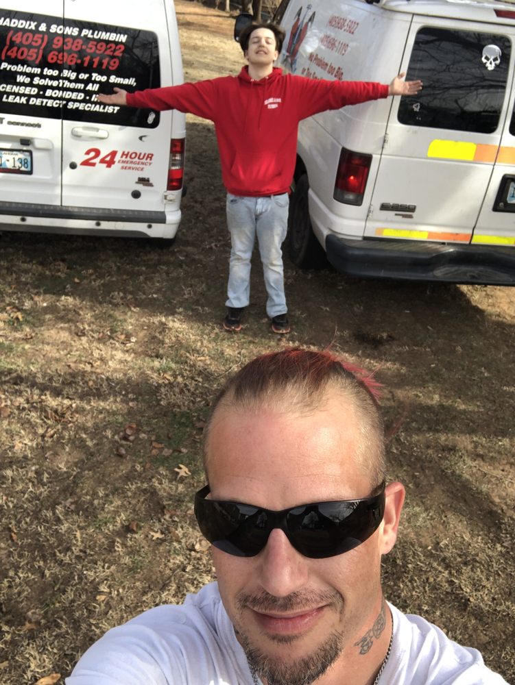 Slide of Shaddix & Son's Service and Repair