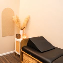 Park Slope Colonics - Treatment room