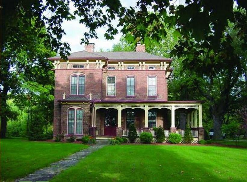 FLAGG FARMSTEAD BED & BREAKFAST Updated May 2024 500 Old Tipton