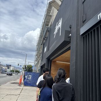 STUSSY - Updated March 2026 - 62 Photos & 113 Reviews - 112 S La