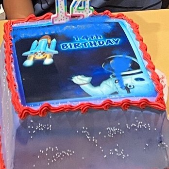 Lincoln Bakery - Custom birthday cake - Bakeries Near Me - Anaheim, California Lincoln Bakery - Custom birthday cake - Bakeries Near Me - Anaheim, California