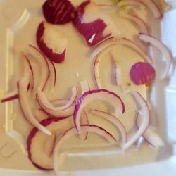 Saggios - This was the pile of red onions in my salad. If I ever order this again, I will ask them to leave the red onions off.