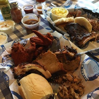 Central BBQ - I think I must go for seconds!!! Crap I forgot to order fries - Barbeque Near Me - Memphis, Tennessee