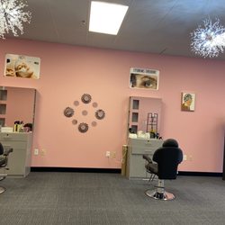 Edge Thread & Wax - Next to Publix summit point Fayetteville Georgia