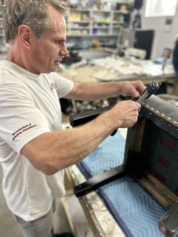 Crowell's Upholstery - upholstery in Garden City, ID