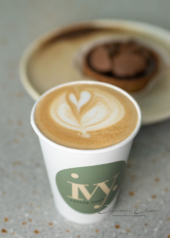 ivy. Coffee Shop Image